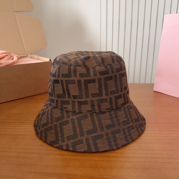 Luxury hat designer brim bucket hat caps straw big brim cap fitted wide women hats men summer outdoor beach Sun hat Letter cap