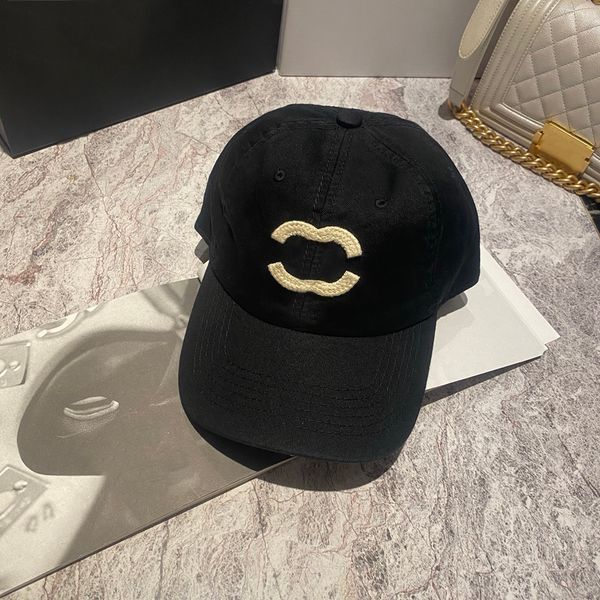 Designer Cap For Men Casquette Women Baseball Cap Woman Fashion Hat Adjustable Classic Letter Caps Truck Ball Men Sports Sunscreen Hats Casquette